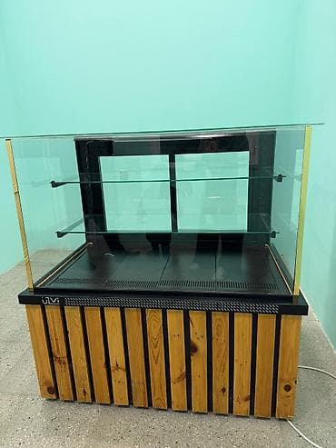 Soyuducu avadanlığı: Vitrin tipli soyuducu/kondi̇ter piştaxtası - Qara metal karkaslı, ön — 3