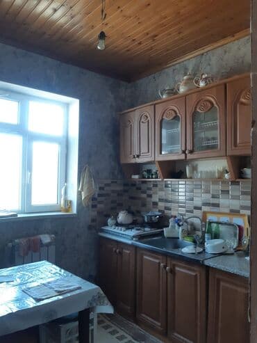 bine qesebesinde: Binəqədi qəs. 3 otaqlı, 95 kv. m, Kredit yoxdur, Orta təmir — 5