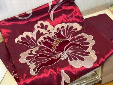 двухсторонние гобеленовые наволочки: Yataq örtüyü ve 2 yastıq üzü satılır. Yenidir. İşlenmeyib. Örtüyü hem — 1