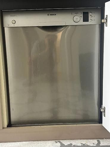 Satılır BOSCH 550 manat 13 person .1 il istifadə olunub Ünvan Həzi