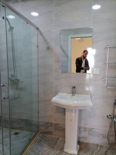 kirayə restoran: Sumqayıt şəhəri,Sülh küçəsi,Baxca Şəhər yaşayış kompleksində,3 otaq — 6