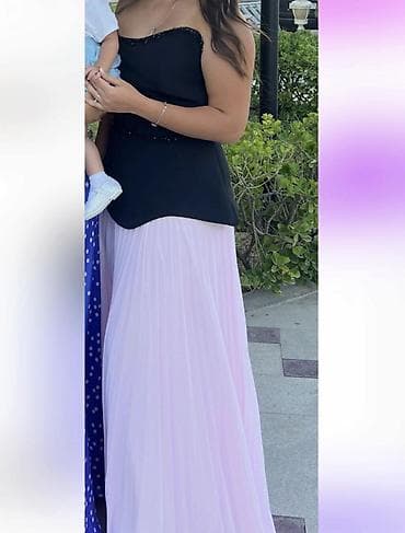 1 defe geyinmisem. Life Clubdan 280 azn alinib. Qiymetle razilasa