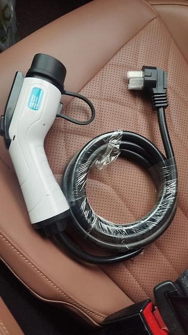 Avtomobil üçün alətlər: Uni Z 2025 üstünde gelen orginal Elektrik avtomobili üçün şarj kabeli — 1