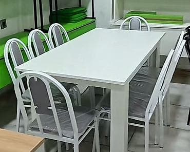 kafe stullari: Stullar ilə, Düz masa — 8