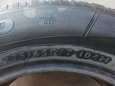 4 goz bufer: 235/65 R17 ölçüdə qış təkərləri satılır. - Komplekt: 4 ədəd - Növ — 8