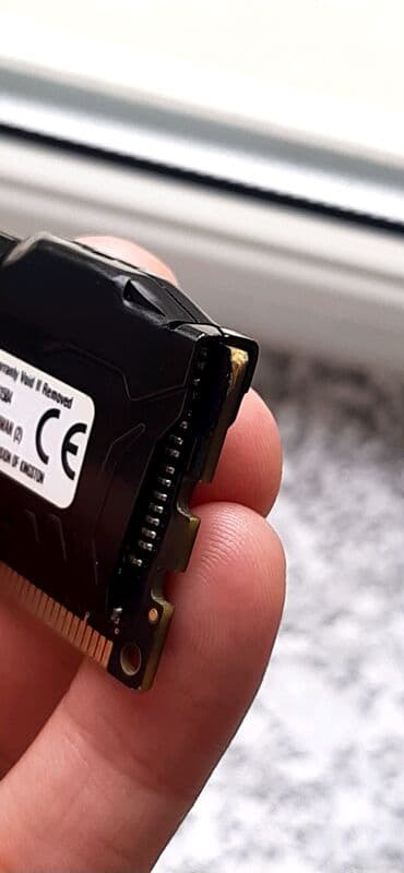 ana plata ddr4: Operativ yaddaş - Ram DDR3 4GB 1600MHz Elana qoyduyum bəzi malları — 2