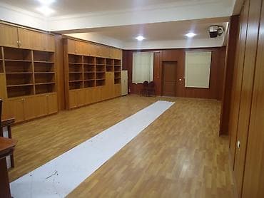 kiraye ev nermanovda: Xetai metro yaxiliginda yerlesen biznes merkezinde. ofis icareye — 5