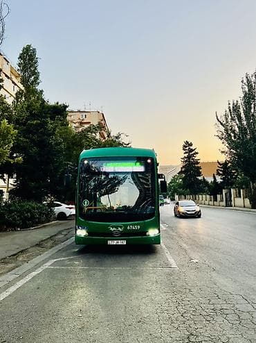 kirayə mənzillərin satışı: Yeni tikili binanın 17-4 mertebesinde 2 otaqlı 78.kv.m menzil satılır — 6