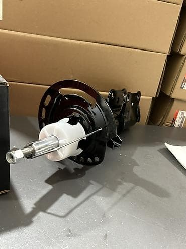 ford 347: HG9Z-18124-G (Ön amortizator) Alternativlər: * KYB: 339700 / 339701 — 2