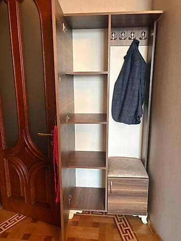 Mebel: İşlənmiş, 1 qapı, Güzgülü, Qəhvəyi, Açılan, Düz dolab — 3