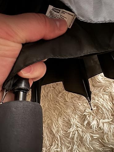 Семена: JYSK markasi. Qara rəngli uzun şemsiye - Klasik uzun model, geniş — 3