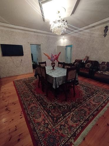 heyet evlerı: 3 otaqlı, 120 kv. m, Orta təmir — 3