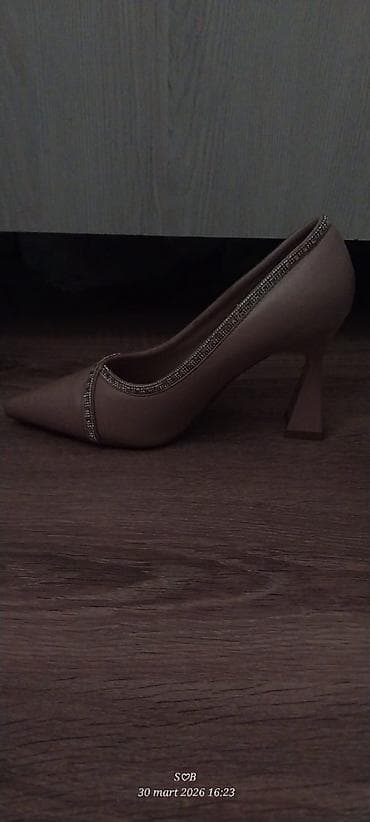 Ölçü: 36, rəng - Bej, İşlənmiş