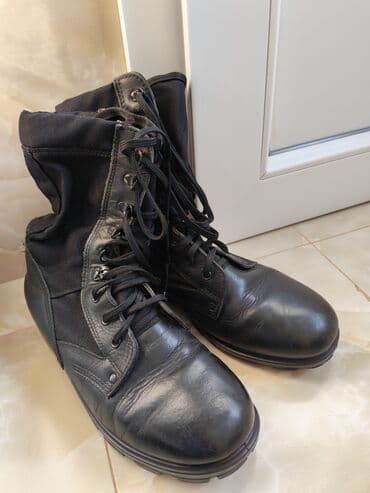 lokbatan ayaqqabi dunyasi instagram: Qara rəngli hərbi/taktiki üslubda bağlanmaqlı botlar turkun yakuboglu — 1