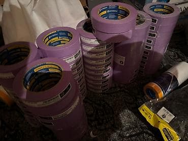 pendir: Rəngləmə və bəzək işləri üçün peşəkar material dəsti Tərkib: - — 6