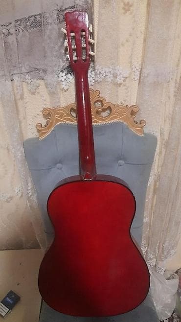 akustik gitara: Klassik akustik gitara - Korpus: tam ölçülü, klassik forma - Rəng: ön — 2