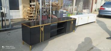 Dolablar: Yeni, Düz TV altlığı, Polkalı, Laminat, Belarusiya — 5