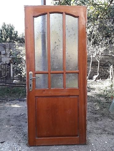 Ölçüləri:88-200 sm (2-əd var). 79-197sm(1-əd var).Çərçivənin