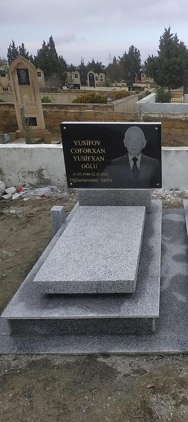 3 birinde printer: Mərmər qranit və qəbir məzar daşı sifarişi qəbul olunur. İstənilən — 9