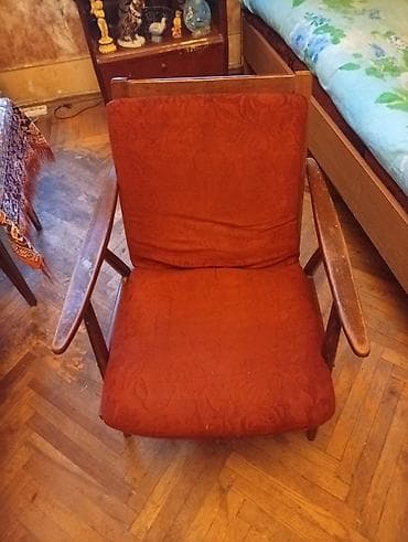Retro taxta kreslo - Material: bərk taxta karkas, laklı səth; enli lalafo.az -da Retro taxta kreslo - Material: bərk taxta karkas, laklı səth; enli