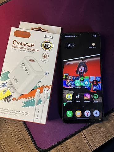 adaptırlar: Redmi A3, 128 GB, rəng - Qara, Sensor, Face ID — 1