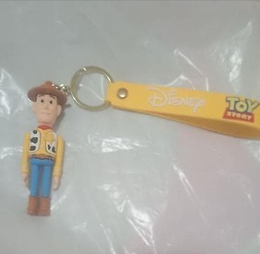 Disney Toy Story dəsti - Açarliq: Woody obrazlı rezin fiqur asqısı və