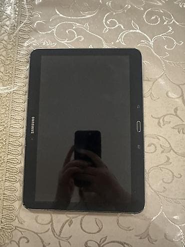 Samsung Galaxy Tab 4 10.1 planşet - Ekran: 10.1 düym, 1280x800 LCD