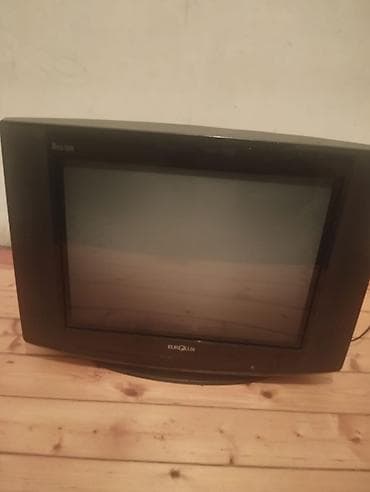 Köməkçi məişət elektronikası paketi Məhsullar: - 2 ədəd borulu (CRT)