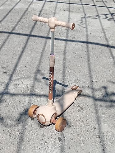 kawasaki ninja h2r: Uşaq skutu – 3 təkərli, dönmə mexanizmi ilə - Rəng: bej/qəhvəyi — 1