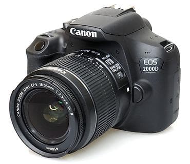 canon 100d: Canon EOS 2000D DSLR fotoaparat + Canon EF‑S 18‑55mm f/3.5‑5.6 IS II — 2