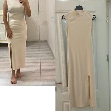 Bej rəngli midi don - Model: qolsuz, dik yaxalı (mock-neck) dizayn -