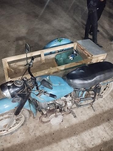 maşım: Yan qoşqulu motosiklet - Korpus: mavi rəngdə klassik tərtibat, metal — 1