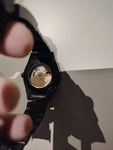 zumrud qaşlı uzuklər: İşlənmiş, Qol saatı, Rolex, rəng - Qara — 4