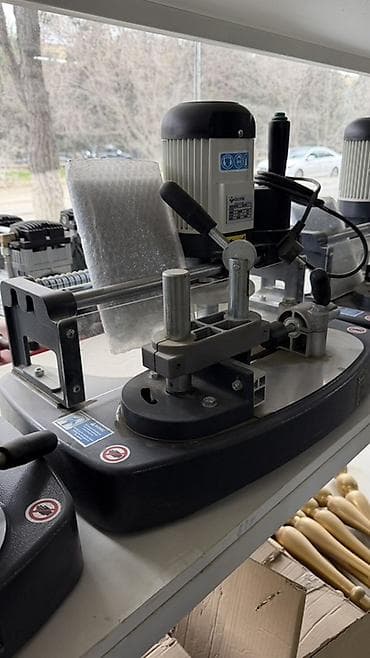 PVC/Alüminium profil üçün manuel frezə və kilid yeri açma dəzgahı