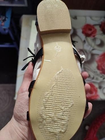 ayaggabı: Ölçü: 36, rəng - Qara, Yeni — 2