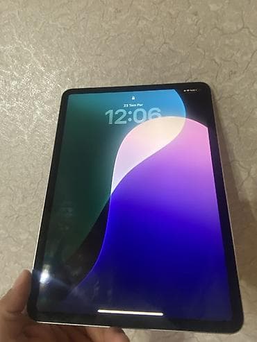 not 13 plus: İşlənmiş Apple iPad Pro 11 (2018), 11", 256 GB — 2