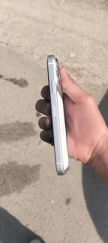 ps4 minecraft disk: Ağıllı telefon – ağ/gümüş rəngli, düz kənarlı korpuslu model. Ekran ön — 5