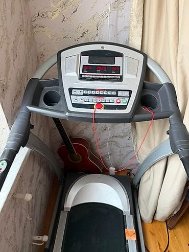 kreditle saat: Qaçış trenajoru – müxtəlif rejimləri var. 120 kq qədər tutur — 2