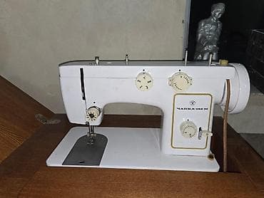 qedimi pullar: Qədim tikiş aparatı – “Çayka-142M” (döşəmə tipli, şkaflı) - Model — 2