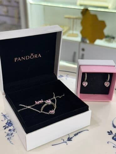 italyan qizili: Dəstə daxildir: Sırğa, Pandora, Gümüş — 1