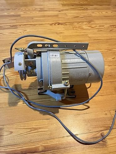 naxis masini: Tikiş maşını mühərriki satılır. 2 ədəddir. Qiymət 1 ədədinə aiddir — 3