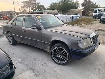klas 6: Mercedes-Benz E-Class W124 sedan - Kuzov: 4 qapılı sedan, boz rəng - — 3