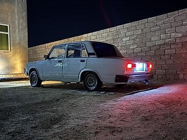 2107 teker: VAZ (LADA) 2107: 1.6 l | 1999 il 30000 km Sedan — 1