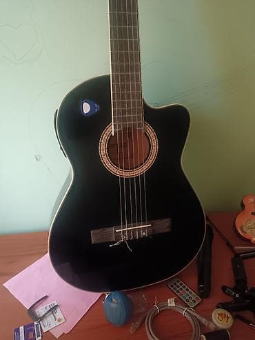 4k tuner: Gitar+Capo+Şunur+çanta Klassik/elektro-akustik gitara – Clariss — 4