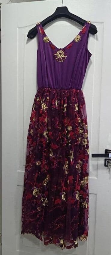 baku electronics sire ceken: Satılır 30 azn 40,42 razmer 
Geyinilmeyib — 1