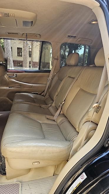 Lexus: Lexus LX: 5.7 l | Ofrouder/SUV — 8