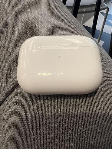 İşlənmiş Simsiz (Bluetooth) Qulaqcıqlar, Apple, rəng - Ağ lalafo.az -da İşlənmiş Simsiz (Bluetooth) Qulaqcıqlar, Apple, rəng - Ağ