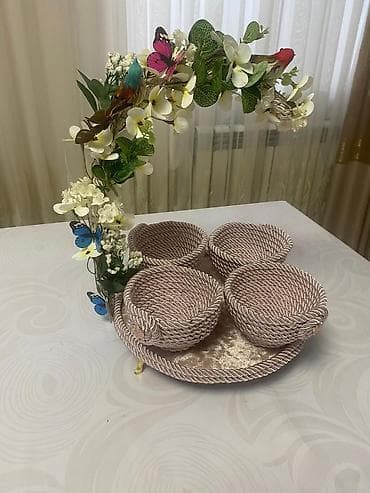 Şık dekorativ servis dəsti - 1 ədəd yumru lövhə/tray – samt örtüklü