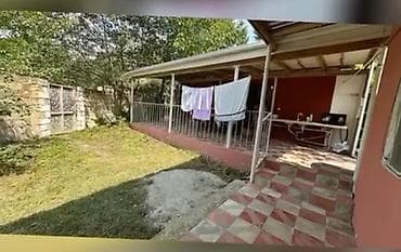 satiq evler: Tecili satilir Qiymet razilasma yolu ile Orta temirli ev 2,6 sot — 3