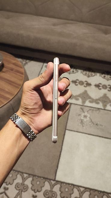 iped mini 6: IPhone 7, 32 GB, Rose Gold, Barmaq izi — 3